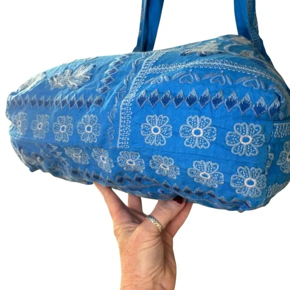 JOHNNY WAS Yadira Wide Strap Linen Tote Bag DVA Blue Embroidered Elephant NWT - Picture 6 of 11